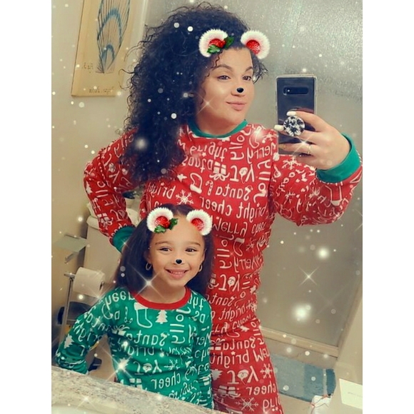 Meet your POSHER ℳ𝓲𝐜ん𝑒ℓℓ𝑒🖤🧿 - Picture 15 of 16